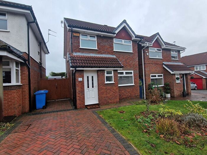 3 Bedroom Detached House To Rent In Carpenters Way, Rochdale, OL16