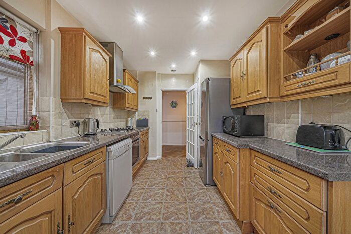 2 Bedroom Semi-Detached Bungalow For Sale In May Road, Dartford, DA2