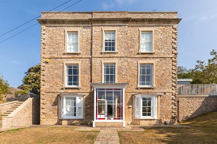 6 Bedroom Detached House For Sale In Wellington Terrace, Clevedon, BS21