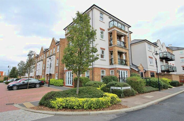 2 Bedroom Flat To Rent In Holford Way, Putney, SW15
