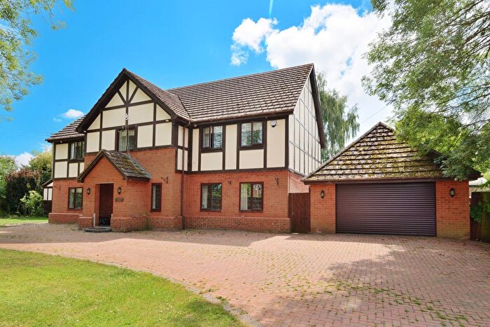 4 Bedroom Detached House For Sale In Cross Keys, Hereford, HR1