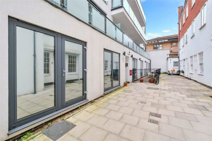 1 Bedroom Flat To Rent In Providence Place, Angel, Islington, London, N1