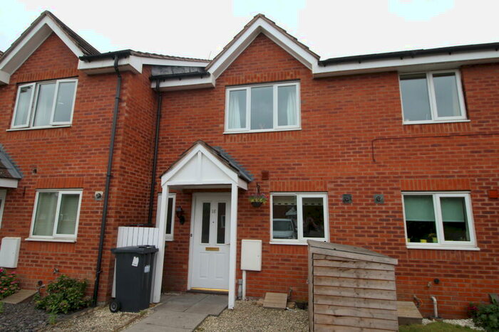 2 Bedroom Terraced House To Rent In Juliet Drive, Warwick, CV34