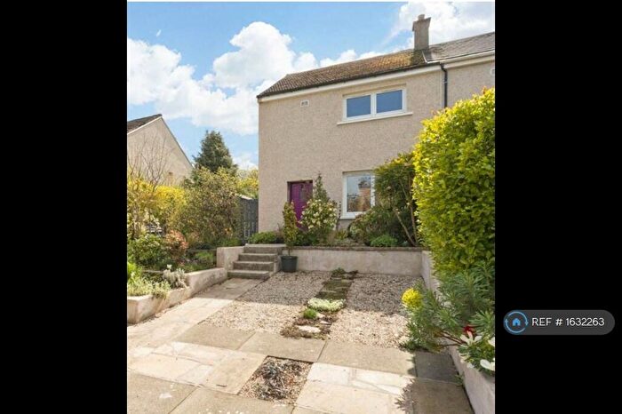 2 Bedroom End Of Terrace House To Rent In Rankin Drive, Edinburgh, EH9
