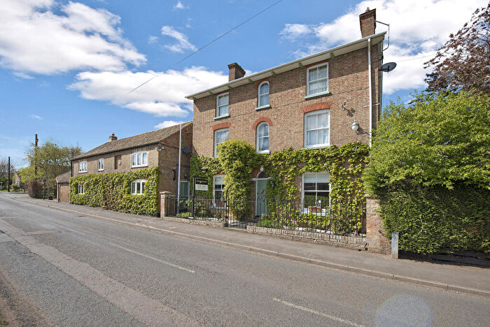 7 Bedroom Detached House For Sale In Mill Road, Wistow, Huntingdon, Cambridgeshire, PE28