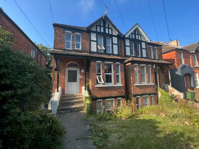1 Bedroom Flat To Rent In Folkestone, CT19