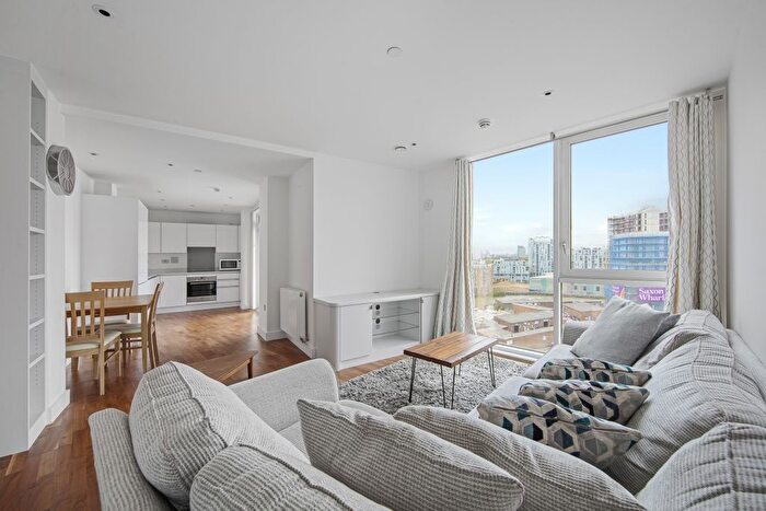 2 Bedroom Flat For Sale In Bellville House, John Donne Way Grenwich, SE10