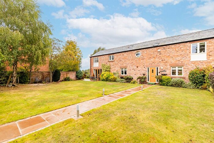 4 Bedroom Semi-detached House For Sale In Kelsall, Tarporley, CW6