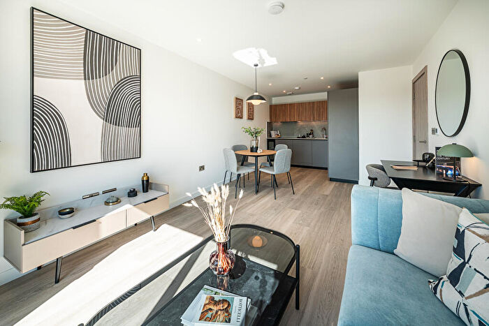 1 Bedroom Flat For Sale In Horizon, Plough Road, London, SW11