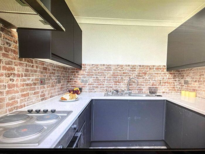 1 Bedroom Property To Rent In Gordon Avenue, Southampton, Hampshire, SO14
