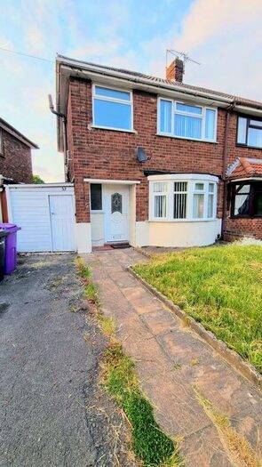 Property To Rent In Waddens Brook Lane, Wolverhampton, WV11