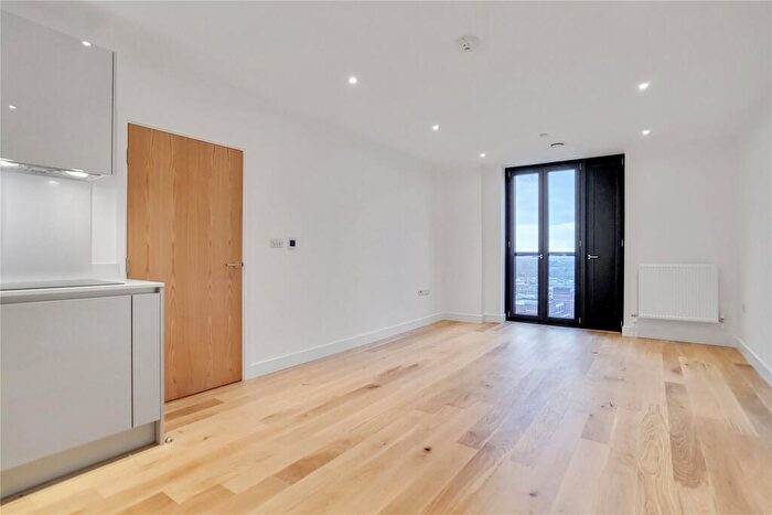 1 Bedroom Apartment To Rent In Station Road London, SE13