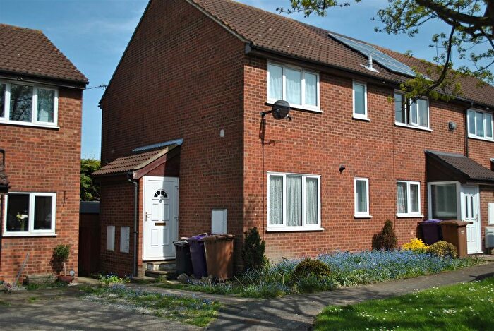 1 Bedroom End Terrace House To Rent In Farriers Close, Baldock, SG7