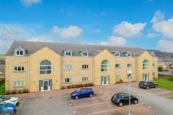 2 Bedroom Flat To Rent In Elland Lane, Elland, HX5