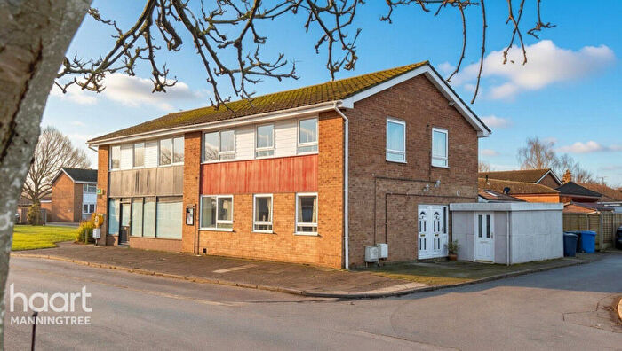 3 Bedroom Apartment For Sale In Broom Knoll, East End, East Bergholt, Colchester, Essex, CO7