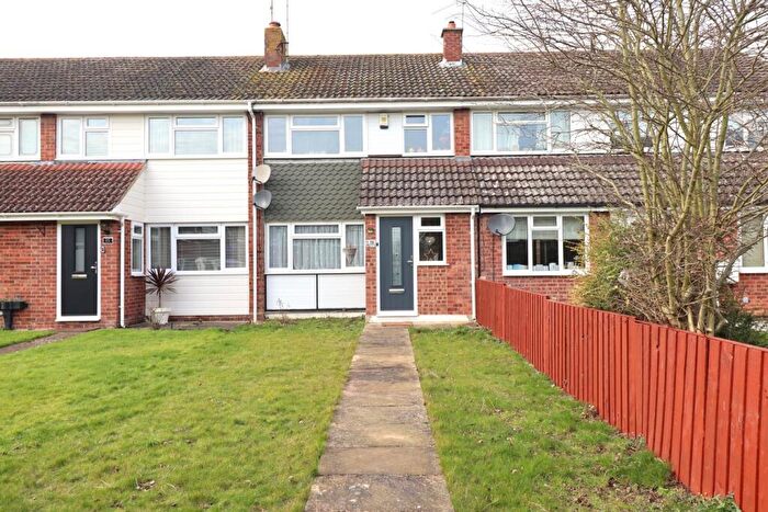 3 Bedroom Terraced House For Sale In Blackmore Walk, Rayleigh, SS6