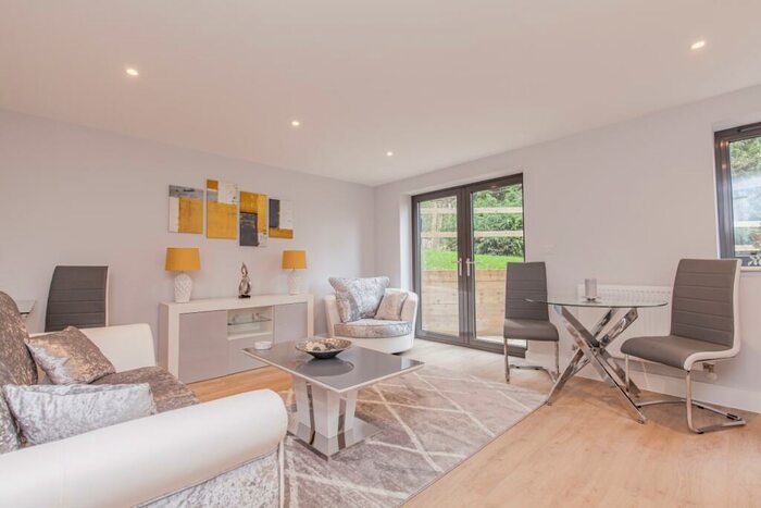 1 Bedroom Apartment To Rent In Pine Rise Oxford, OX2