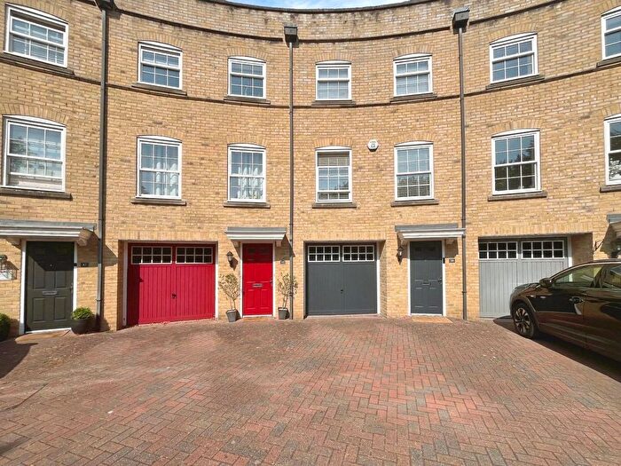 5 Bedroom Terraced House To Rent In Rockbourne Road, Sherfield-On-Loddon, Hook, Hampshire, RG27