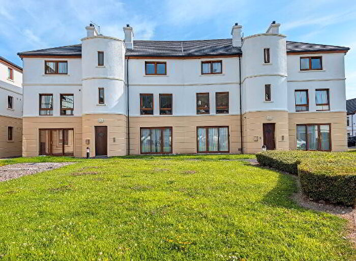 2 Bedroom 1st Floor Apartments For Sale In Brooklands Grove, Newcastle, BT33