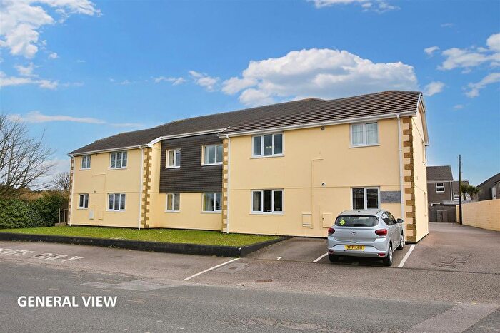 2 Bedroom Flat To Rent In Foundry Road, Camborne, TR14