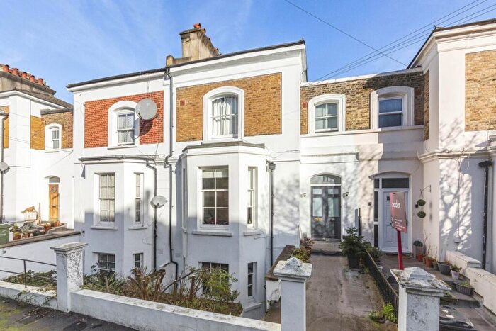 1 Bedroom Apartment For Sale In Camden Hill Road, Crystal Palace, London, SE19