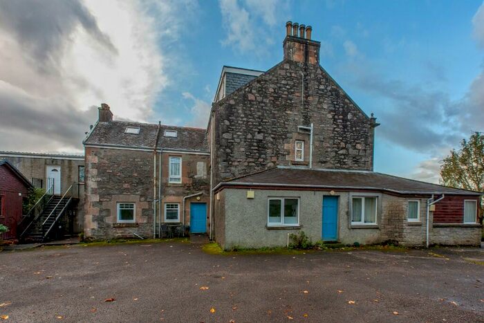 1 Bedroom Apartment For Sale In Polfearn House, Taynuilt, Argyll, PA35