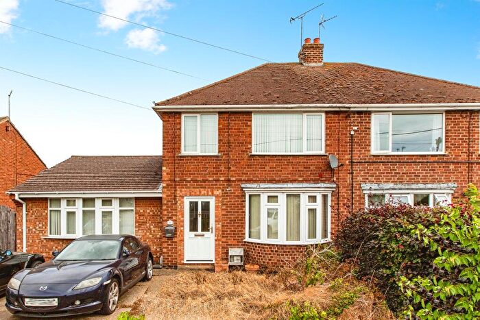 3 Bedroom Semi-Detached House For Sale In Mill Road, Woodford, Kettering, NN14