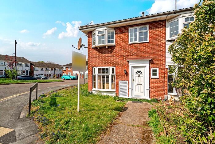 3 Bedroom End Of Terrace House To Rent In Mount Hermon Road, Woking, GU22