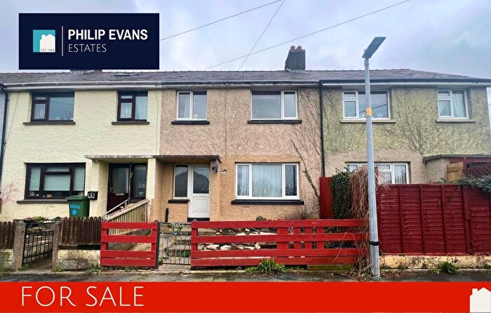 3 Bedroom Terraced House For Sale In Brynrheidol Estate, Aberystwyth, SY23