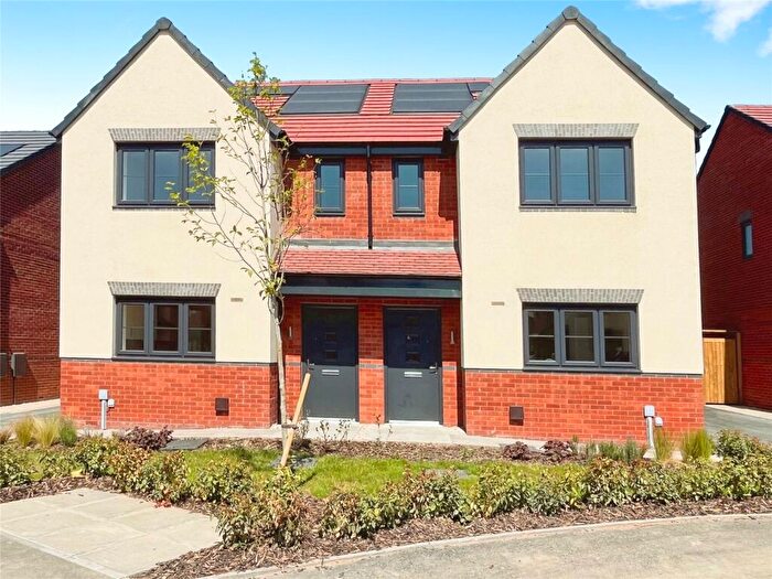 3 Bedroom Semi-Detached House For Sale In Codling Close, Bramcote, Nottingham, Nottinghamshire, NG9