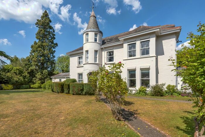 2 Bedroom Flat To Rent In Daltons Road, Crockenhill, Swanley, BR8