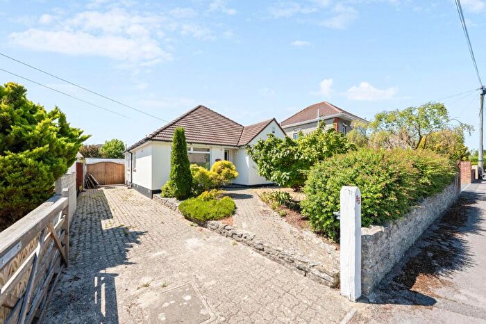 2 Bedroom Detached Bungalow For Sale In Mossley Avenue, Poole, BH12