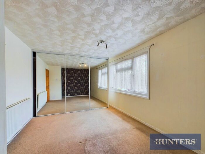 2 Bedroom End Of Terrace House To Rent In Carnaby Avenue, Bridlington, YO16