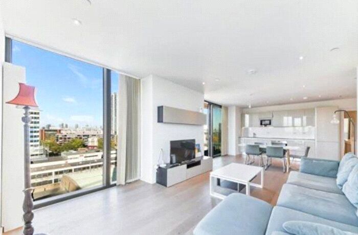 2 Bedroom Flat To Rent In One The Elephant, St Gabriel Walk, London, SE1