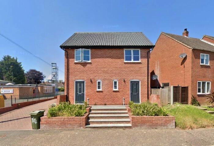 2 Bedroom Semi-Detached House To Rent In Reepham, NR10