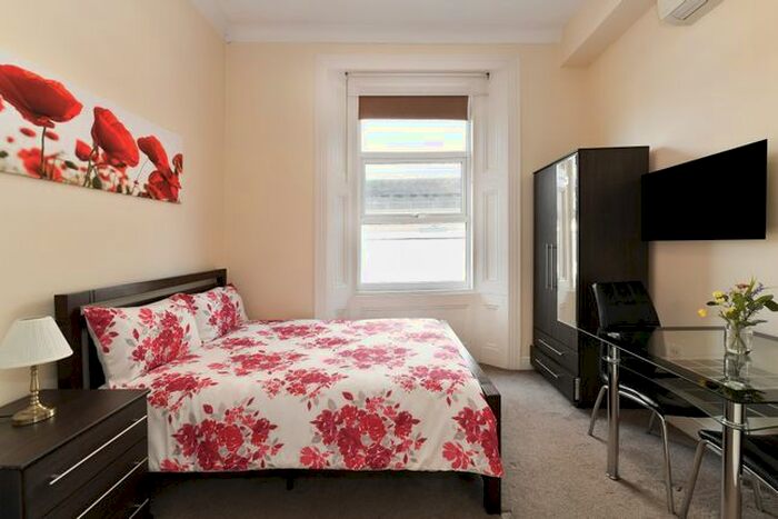 Studio To Rent In Cromwell Road, South Kensington, SW7