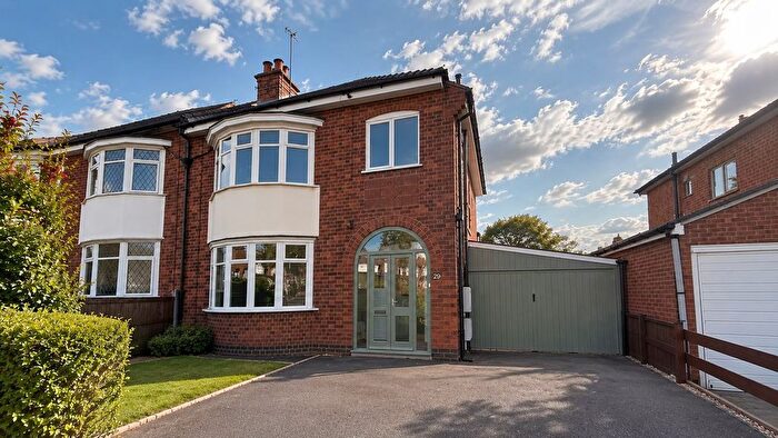 3 Bedroom Semi Detached House To Rent In Romway Road, Leicester, LE5