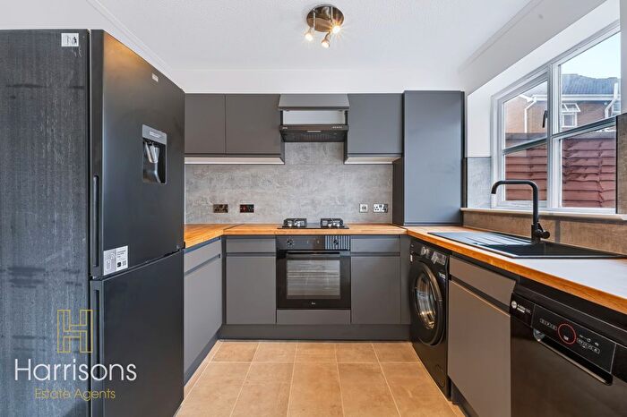 2 Bedroom Property To Rent In Aire Drive, Bolton, BL2