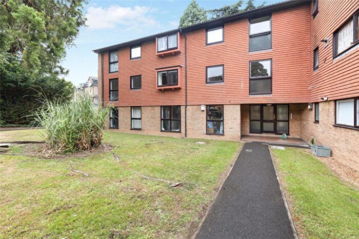 3 Bedroom Flat For Sale In Devonshire Avenue, Sutton, SM2