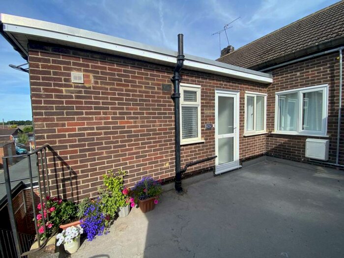 3 Bedroom Apartment To Rent In Woodland Avenue, Brentwood, CM13