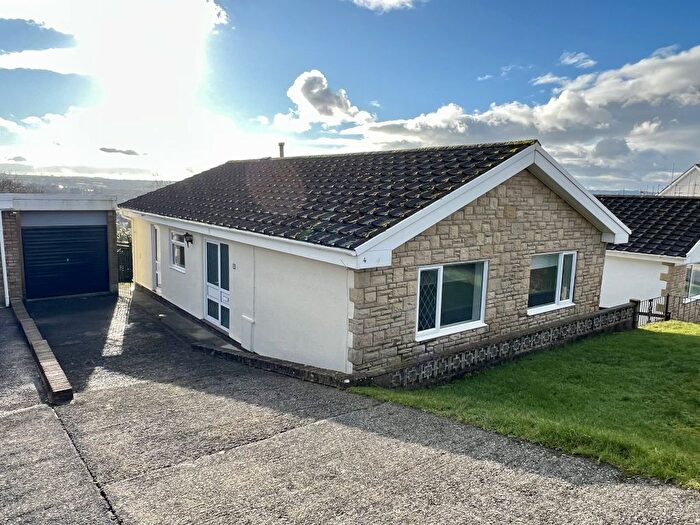 3 Bedroom Bungalow To Rent In Courtlands Park, Carmarthen, Carmarthenshire, SA31
