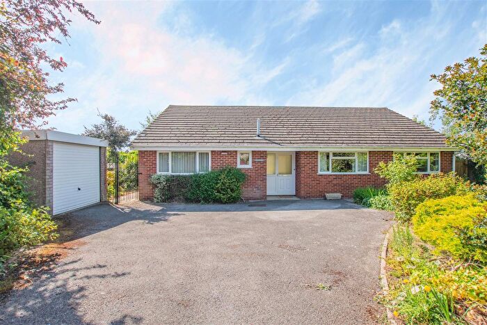 3 Bedroom Bungalow For Sale In Waldron Drive Loose, Maidstone, ME15