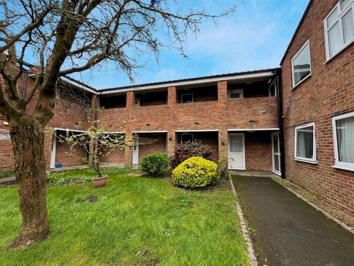 1 Bedroom Flat To Rent In Paynton Road, St Leonards On Sea, TN37