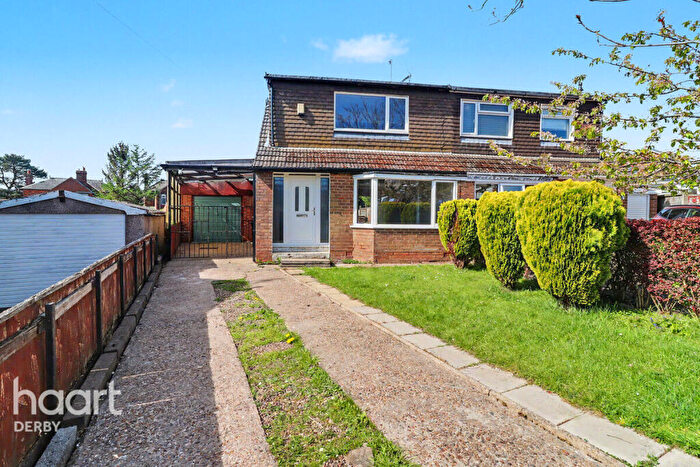 3 Bedroom Semi-Detached House For Sale In Clover Close, Derby, DE21