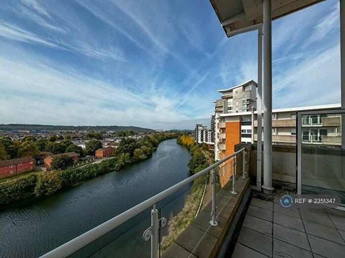 2 Bedroom Penthouse To Rent In Chandlery Way, Cardiff, CF10