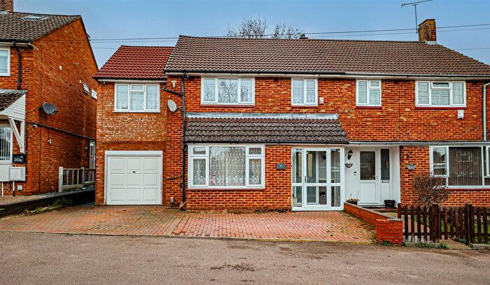 5 Bedroom Semi Detached House For Sale In Kiln Ground, Hemel Hempstead, HP3