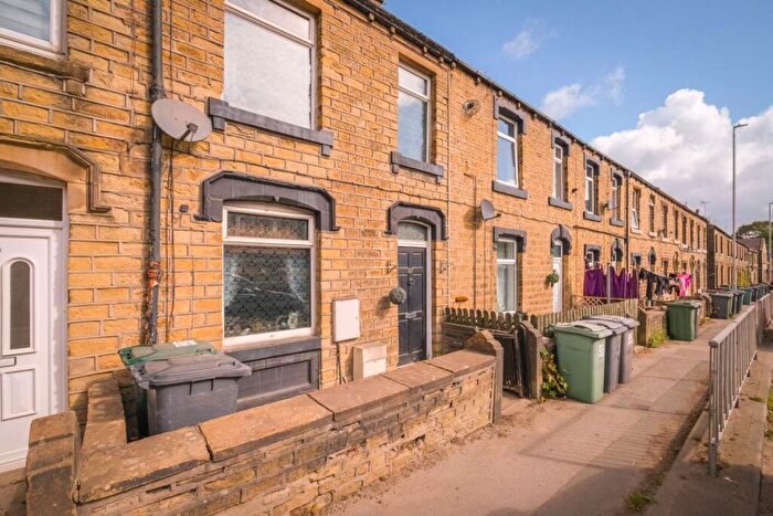 2 Bedroom Terraced House For Sale In Manchester Road, Slaithwaite, HD7