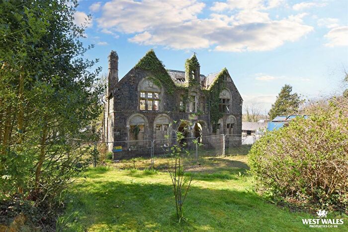 3 Bedroom Detached House For Sale In Barham Road, Trecwn, Haverfordwest, SA62