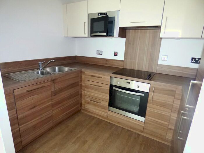 1 Bedroom Flat To Rent In Heron Place, Bramwell Way, London, E16