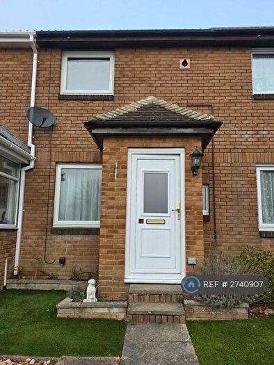 2 Bedroom Terraced House To Rent In Phoenix Close, Bursledon, Southampton, SO31
